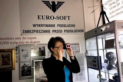 Wykrywanie podsłuchu i kamer przewodowych oraz bezprzewodowych. Wykrywanie podsłuchu i kamer przewodowych oraz bezprzewodowych.